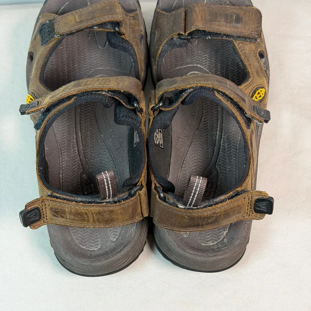 KEEN Targhee III Open Toe Sandals Mens 10.5 Brown Waterproof Leather 1022423